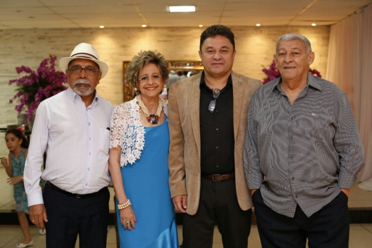 Novas fotos da festa das Mães