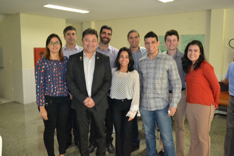 AAFFEPI homenageia aniversariantes do semestre